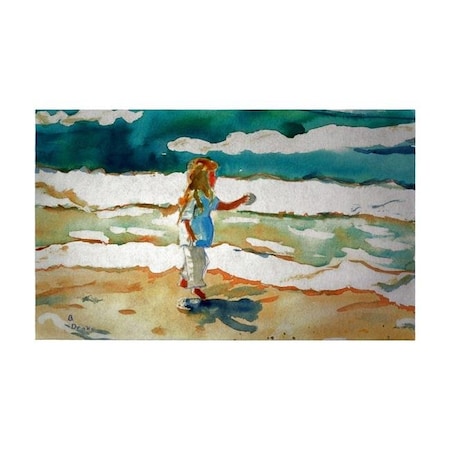 Betsy Drake DM602G Girl At The Beach Door Mat - 30 X 50 In.